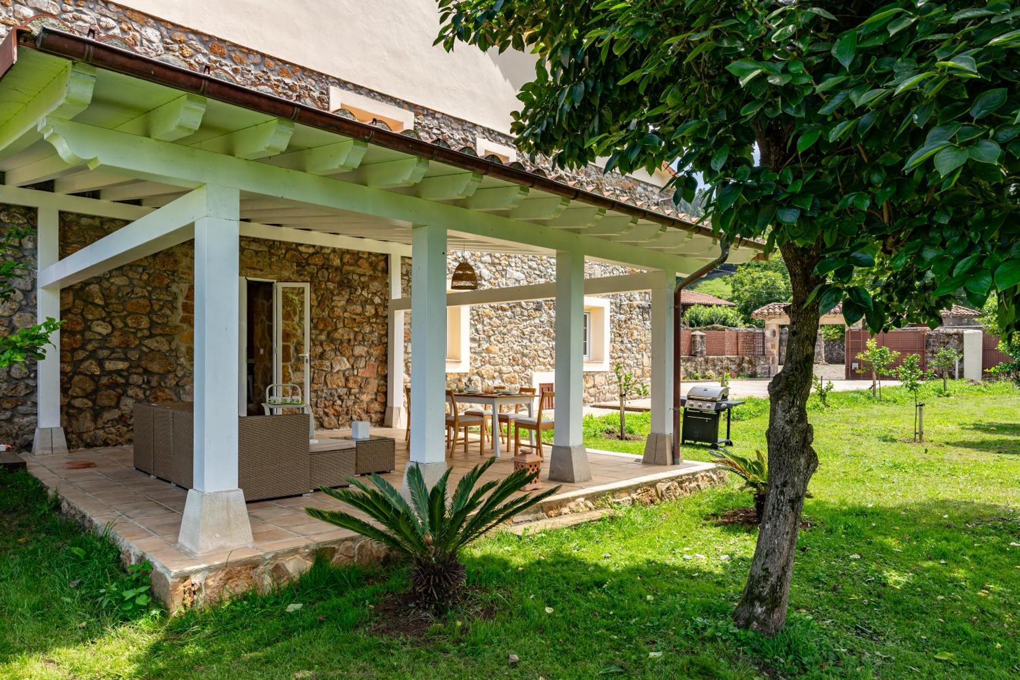 La Casuca Del Musico Villa Novales Exterior photo